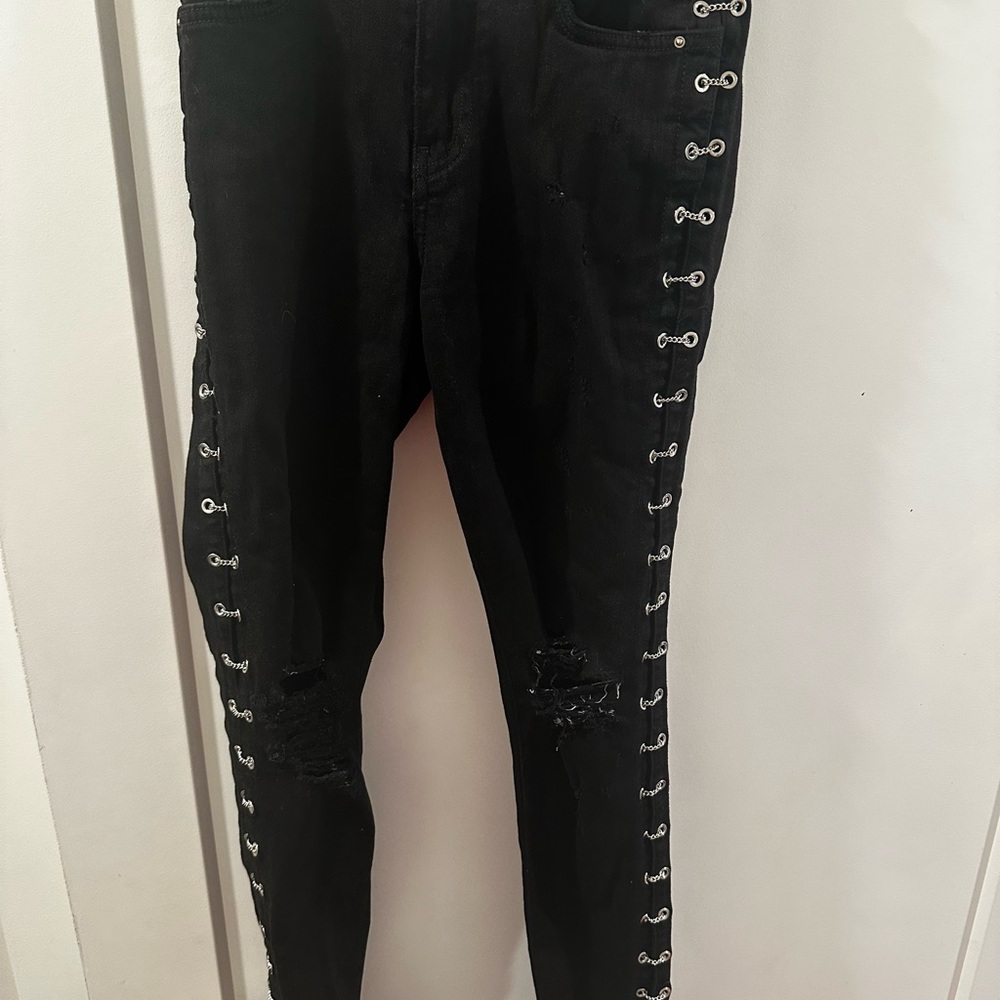 Amiri Black Distressed Jeans size 25